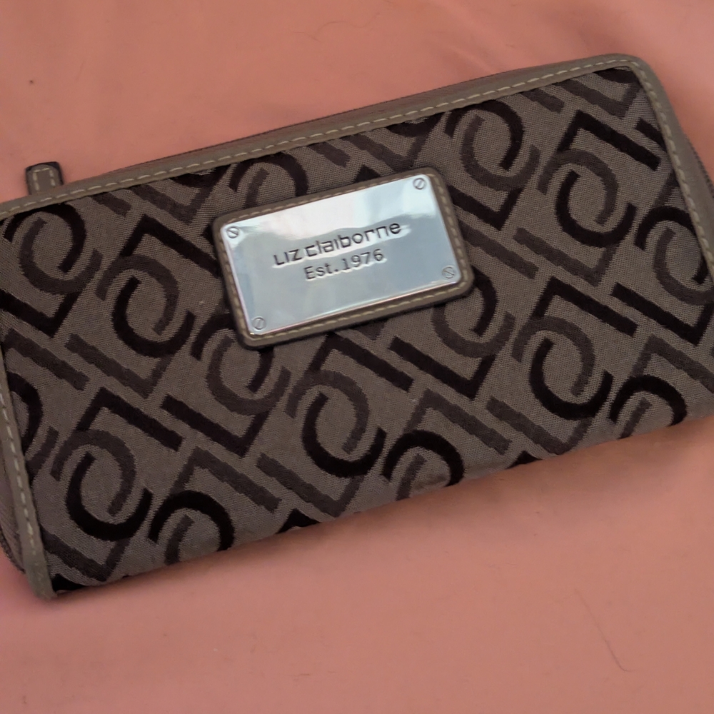 Liz Claiborne Gray and Black Monogram Zip-Around Wallet